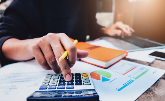 How Much Does a Bookkeeping Service Cost​?